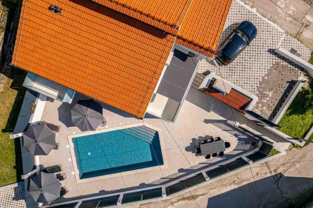 Water Spring Villa Hrvace Exterior photo